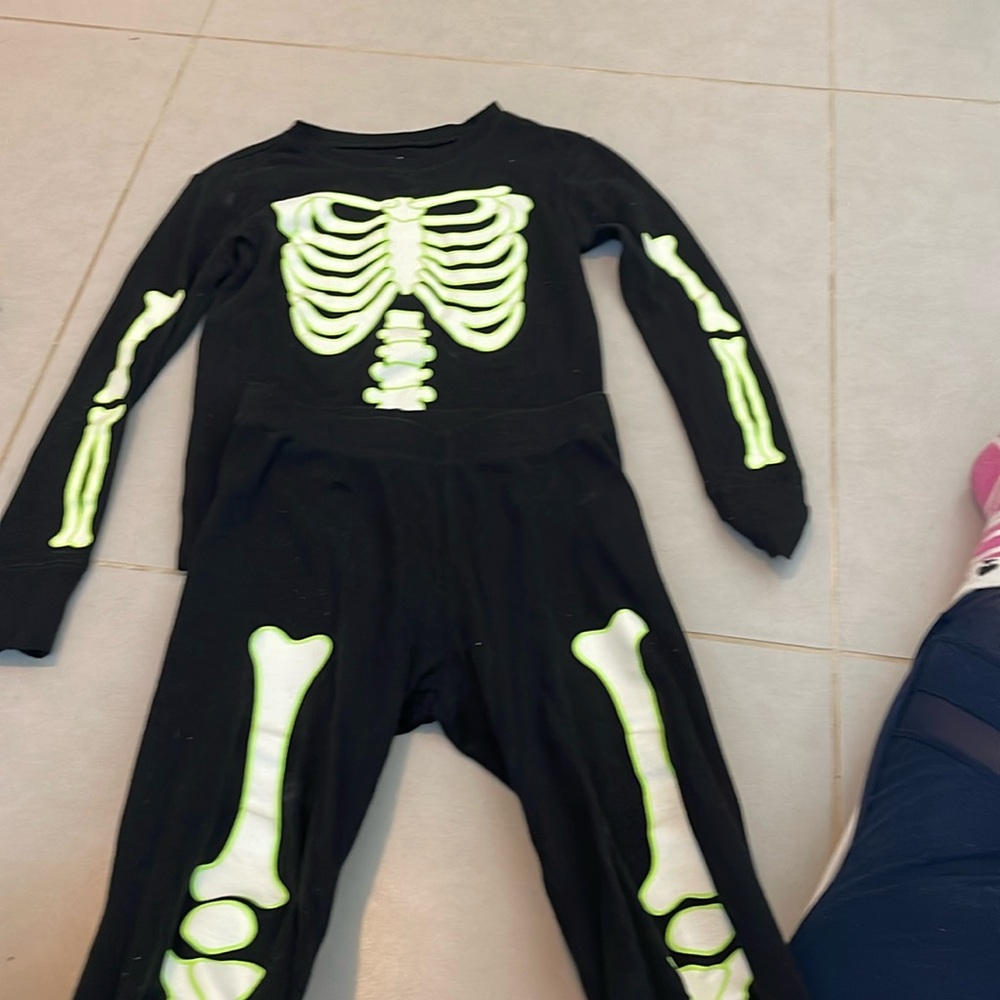 Skeleton glow in the dark pajamas